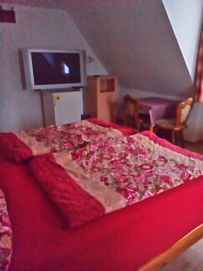 Monteurhotel Garni Alter Olper Hof Lindlar Zewnętrze zdjęcie